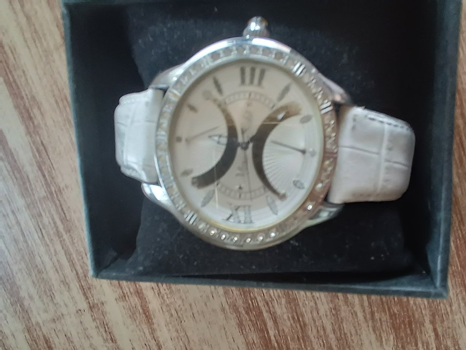 Beyaz Klasik Kadın Kol Saati - Görsel 4