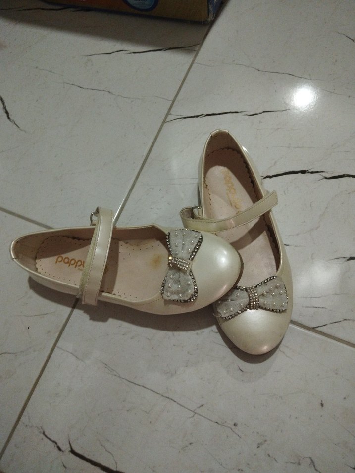 Kız Çocuk Beyaz Fiyonklu Babet Ayakkabı - Görsel 2