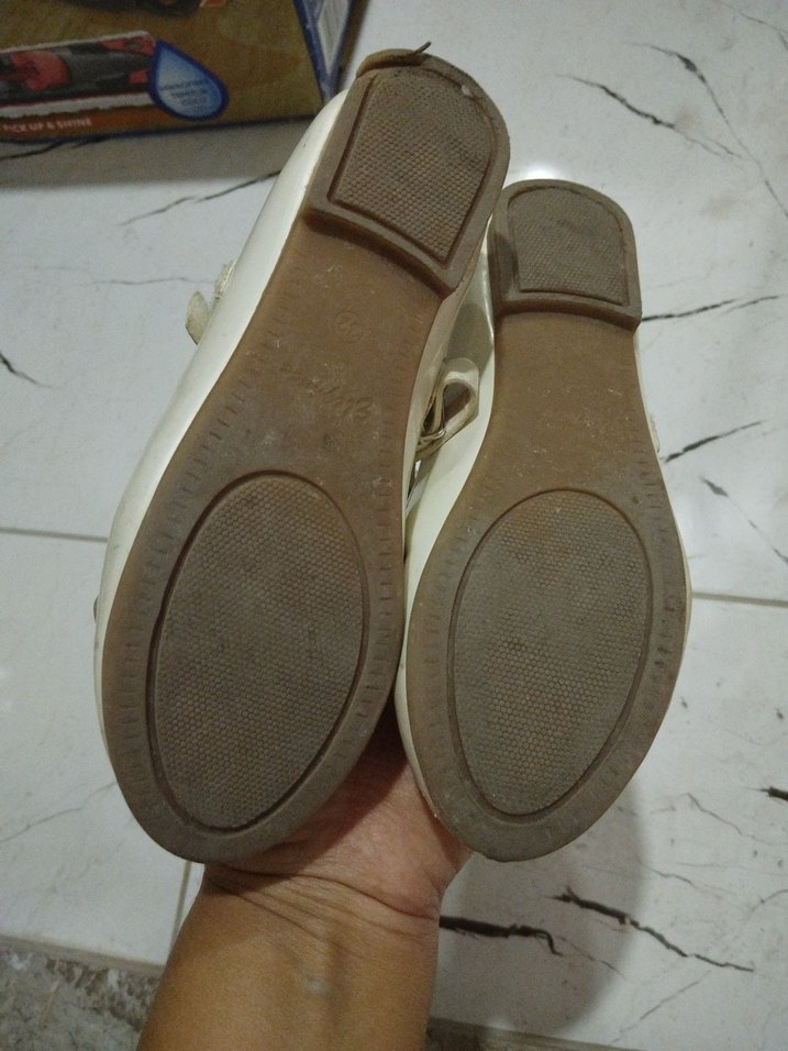 Kız Çocuk Beyaz Fiyonklu Babet Ayakkabı - Görsel 4