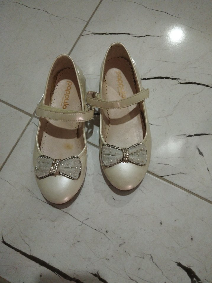 Kız Çocuk Beyaz Fiyonklu Babet Ayakkabı - Görsel 3