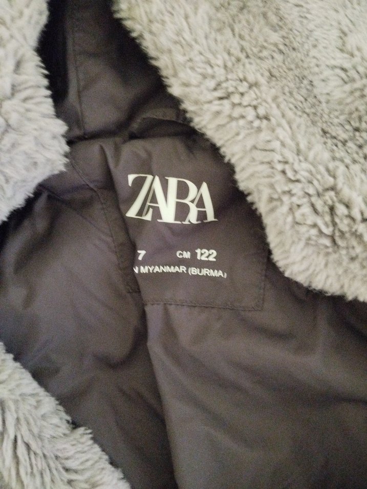 Kız Çocuk Gri Kapüşonlu Kürklü Ceket - Görsel 2