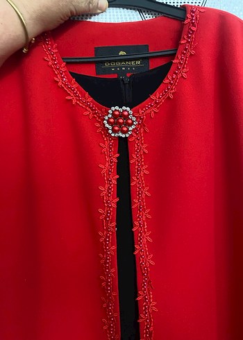 Kırmızı İşlemeli Uzun Kollu Kadın Elbise - Görsel 2