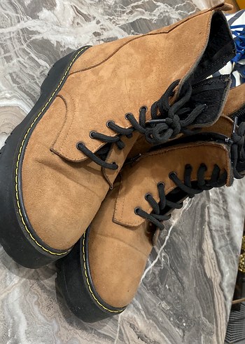 Kahverengi Süet Kadın Dolgu Topuk Bot - Görsel 4