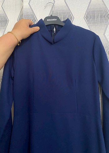 Lacivert Uzun Kollu Yüksek Yakalı Elbise - Görsel 2
