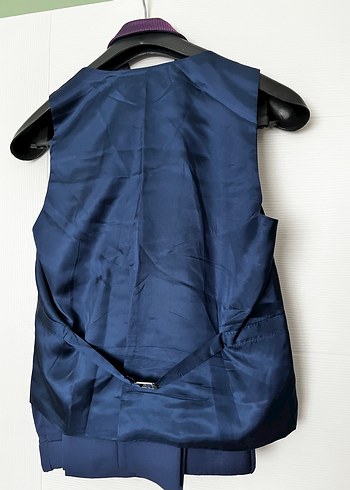 Modern Klasik Erkek yelekli takım elbise Düğmeli, Mor Kravatlı - Görsel 4