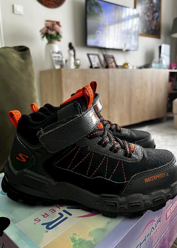 Skechers Skechers Turuncu siyah gri Erkek Çocuk Su Geçirmez Bot