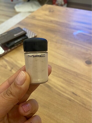 Mac Pigment Naked rengi