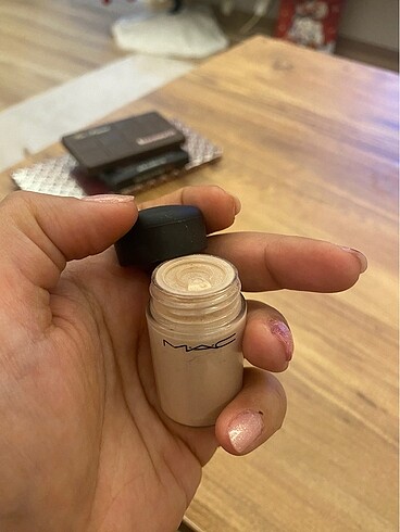 MAC Mac Pigment Naked rengi