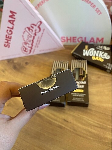  Beden Sheglam - Lip set Brownie Bite