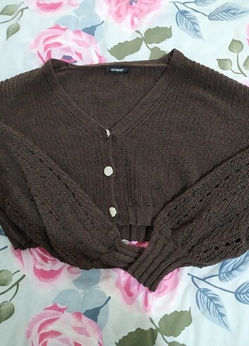 Crop hırka 