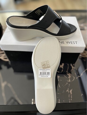 37 Beden Nine west terlik