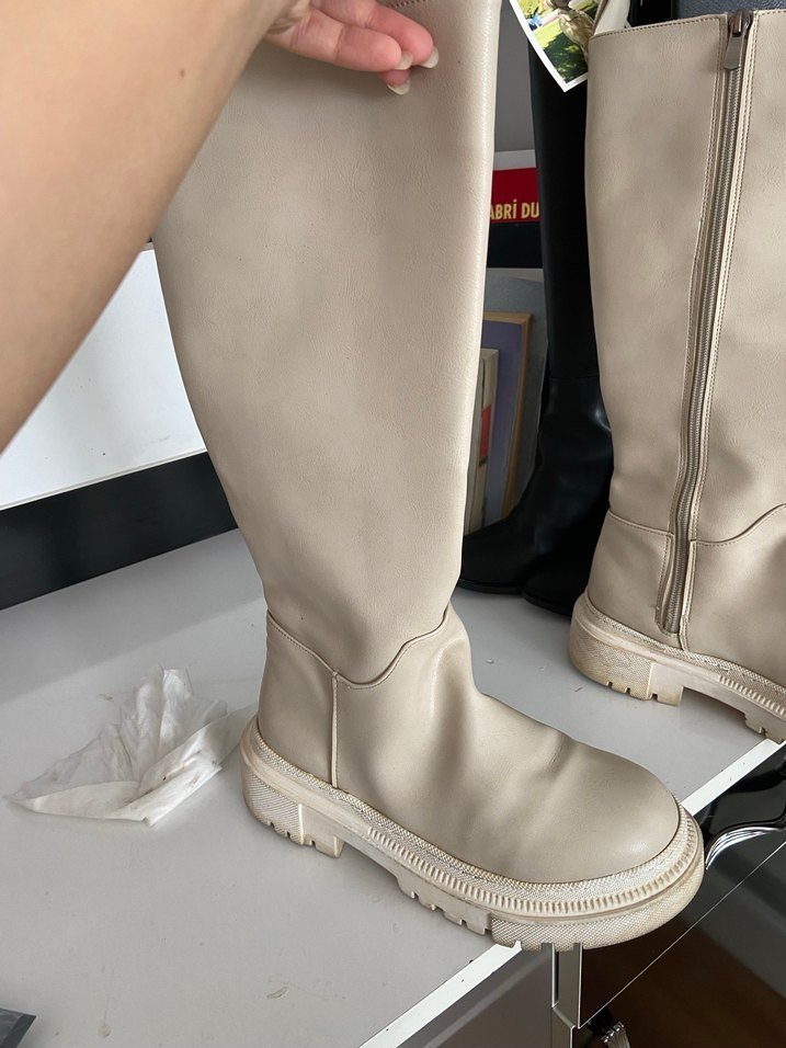 Bej Deri Dizüstü Kadın Çizme - Görsel 3