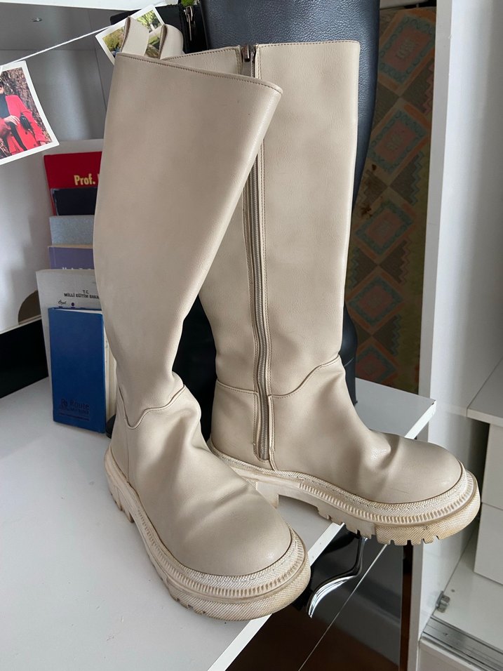 Bej Deri Dizüstü Kadın Çizme - Görsel 5