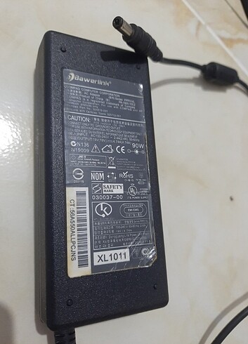 Diğer Laptop Şarj Aletleri