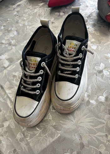 Şık havalı Kadın Sneaker