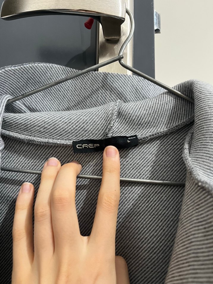 Gri Kapüşonlu Kadın Ceket - Görsel 3