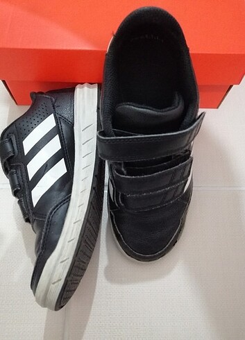Adidas erkek çocuk non marking orijinal erkek çocuk