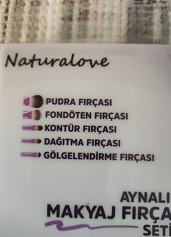 Diğer Aynalı makyaj firca seti