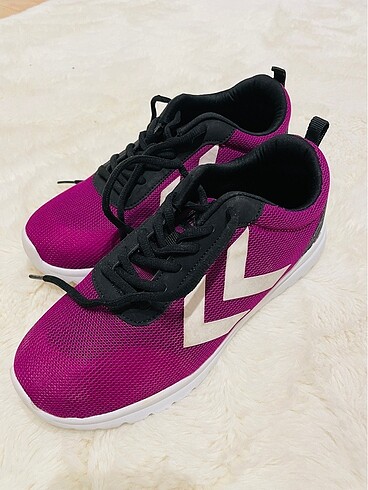 Hummel Hummel