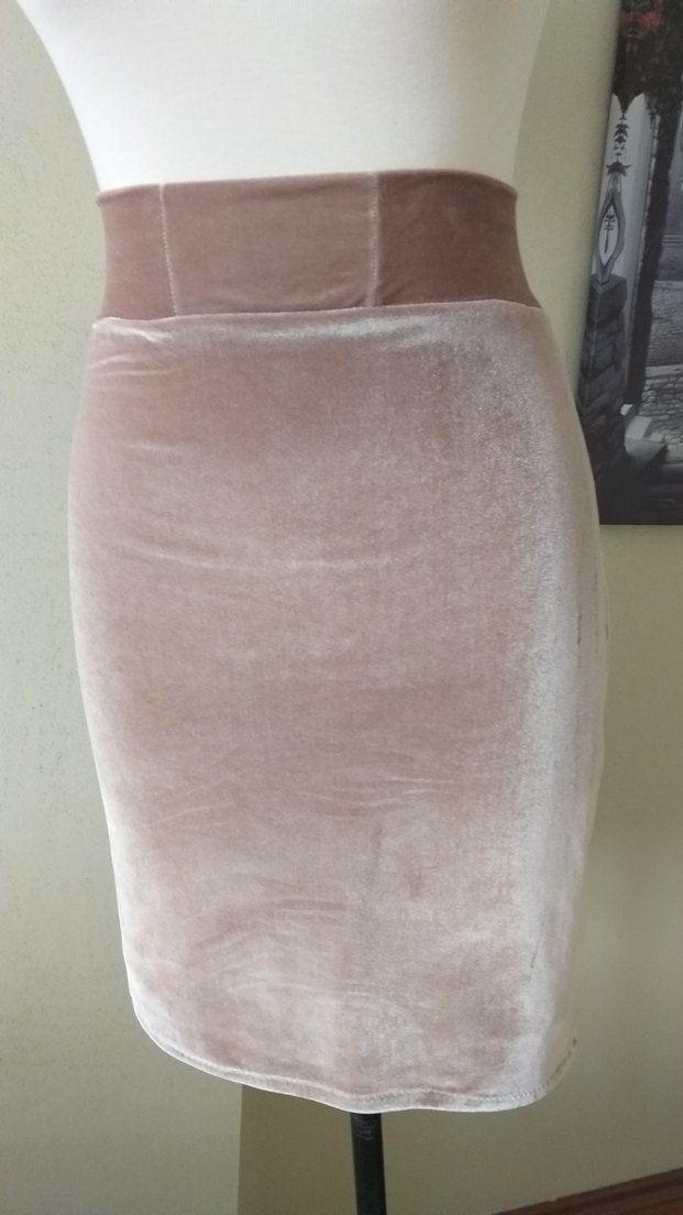 Bej Kadife Likralı Midi Eteği - Görsel 4