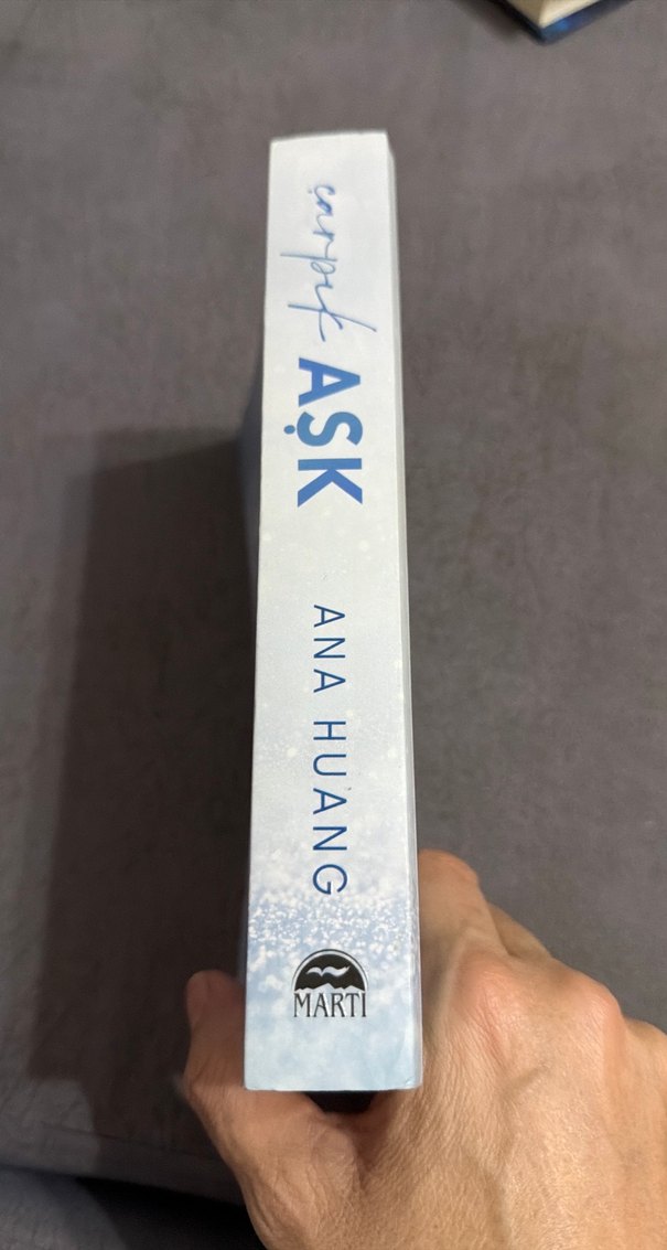 Çarpık Aşk - Ana Huang - Görsel 4