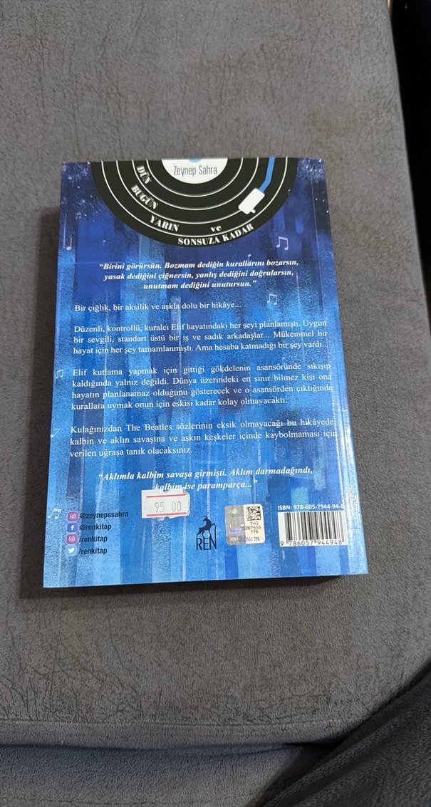 Dün, Bugün, Yarın ve Sonsuza Kadar - Zeynep Sahra - Görsel 5