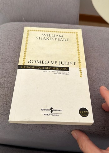 Romeo ve Juliet - William Shakespeare - Görsel 8
