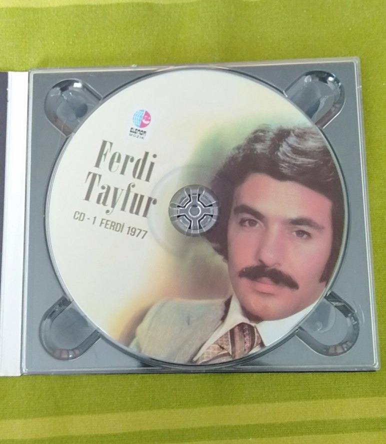 Ferdi Tayfur - Ferdi 1977 ve 1978 Albümleri - Görsel 3