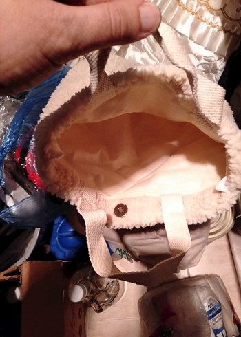 Beyaz Peluş Detaylı Kadın El Çantası - Görsel 4