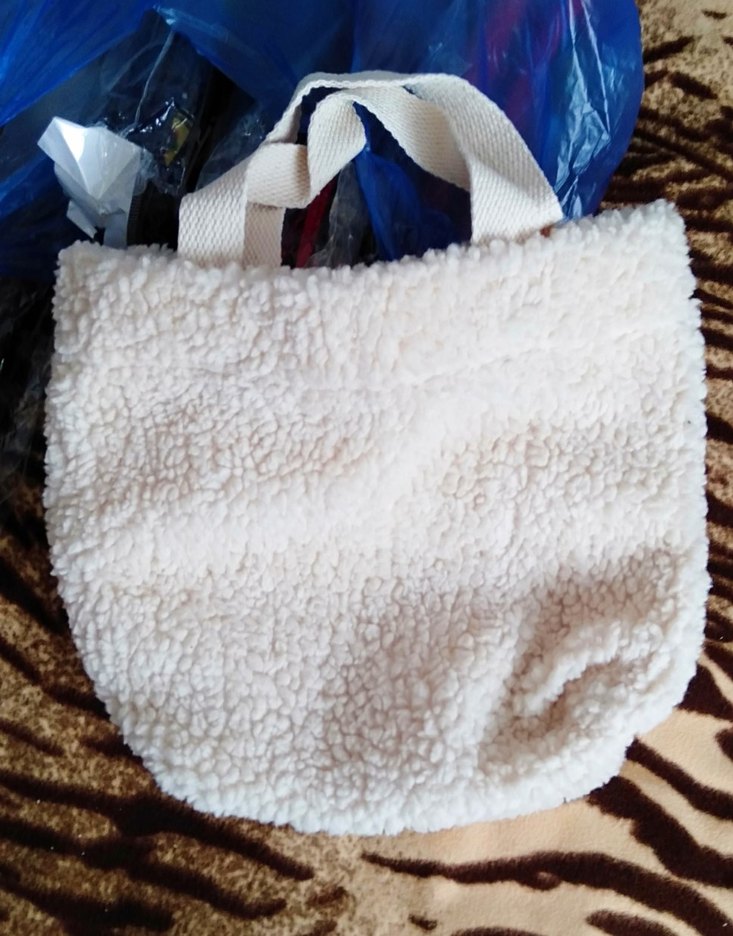 Beyaz Peluş Detaylı Kadın El Çantası - Görsel 2