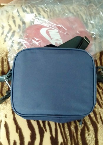 Erkek Lacivert Fermuarlı Omuz Çantası - Görsel 6