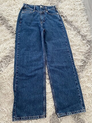 Straight Fit Jean