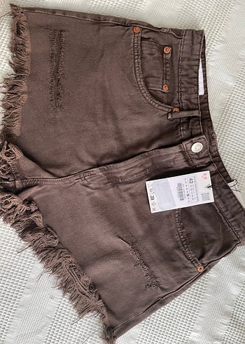 42 Beden Zara Düğmeli Kahverengi Mini Kot Şort