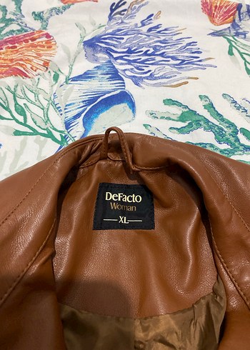 Kahverengi Uzun Deri Kemerli Kadın Ceket - Görsel 2