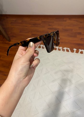  Beden kahverengi Renk Kahverengi H&M Kadın Güneş Gözlüğü