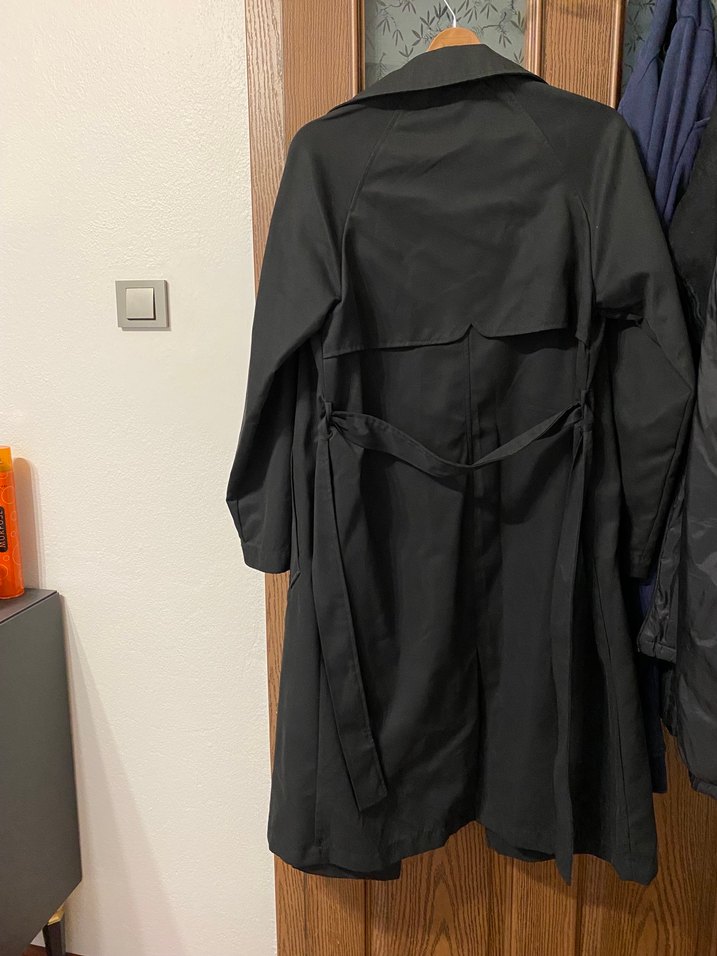 Stradivarius Siyah Uzun Trençkot - Görsel 2