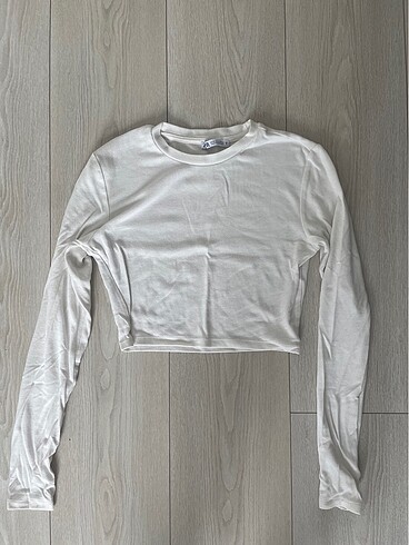 Zara Zara crop tshirt