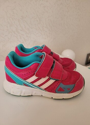 25 Beden pembe Renk Adidas kiz cocuk spor ayakkabi