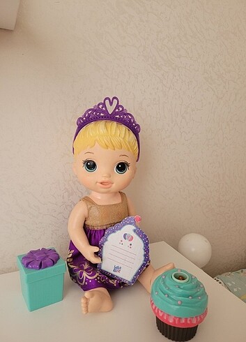Baby Alive oyuncak bebek