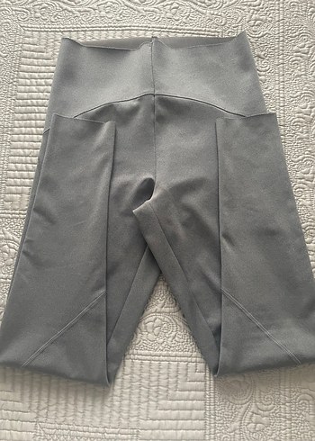 s Beden Oysho Gri Kadın Spor Tayt Velcro Detaylı