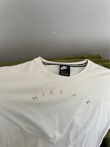 m Beden Nike tişört
