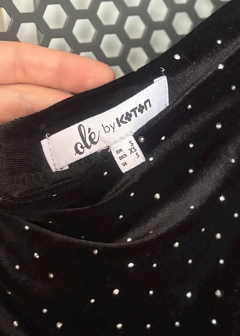 Koton Siyah Asimetrik Yaka Taşlı Kadife Elbise - Görsel 10