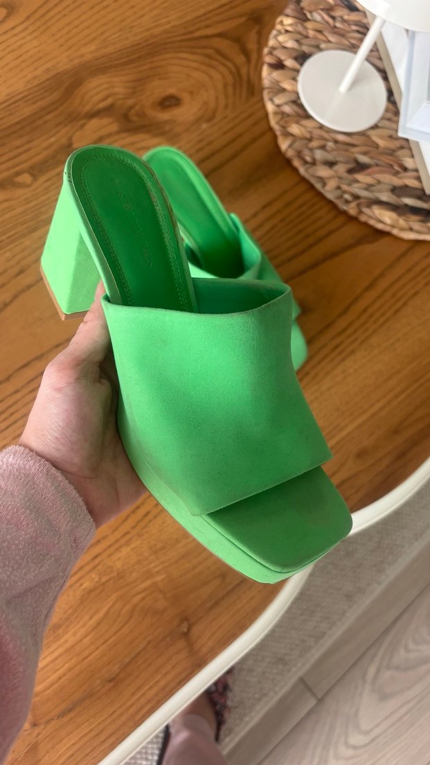 Stradivarius Yeşil Platform Topuklu Kadın Terlik - Görsel 2