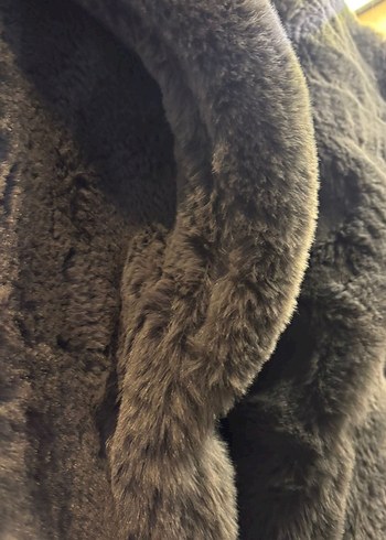 Gri Kapüşonlu Kadın Peluş Mont - Görsel 6