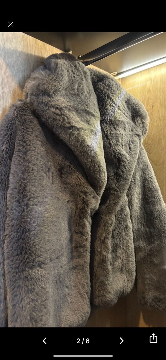 Gri Kapüşonlu Kadın Peluş Mont - Görsel 3