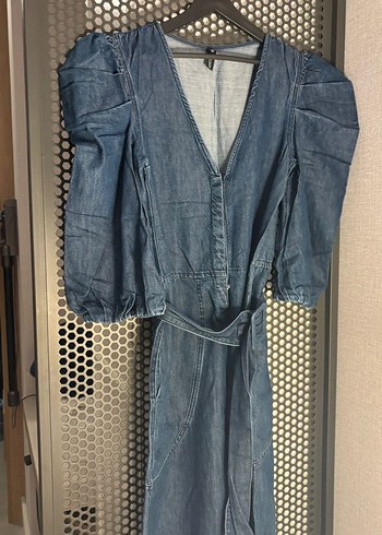 Düğmeli V Yaka Kadın Denim Tulum - Görsel 3