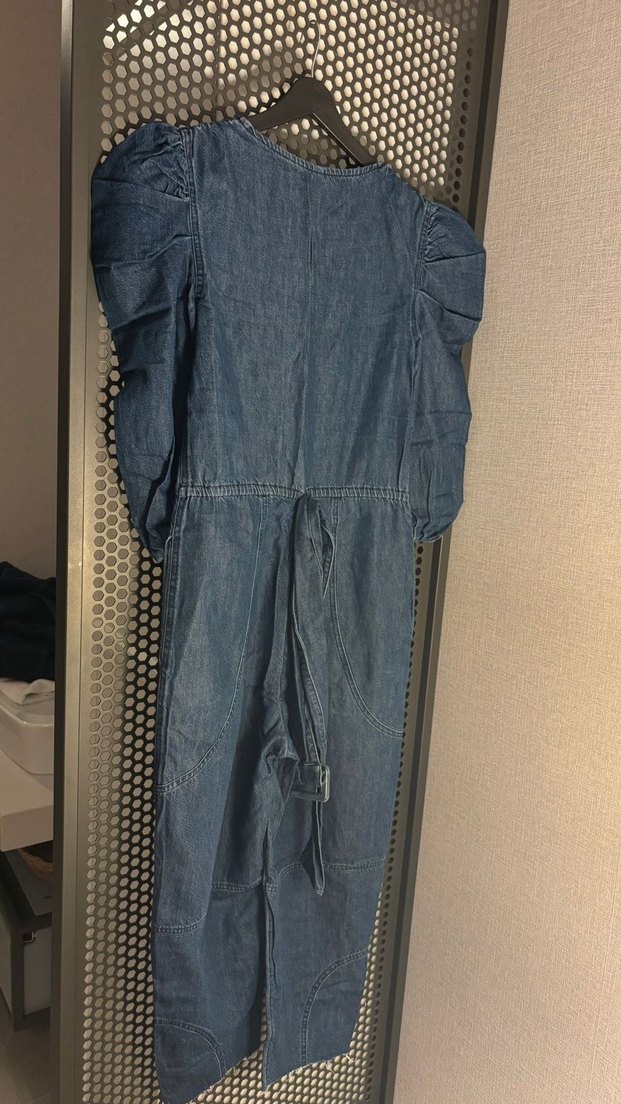 Düğmeli V Yaka Kadın Denim Tulum - Görsel 4