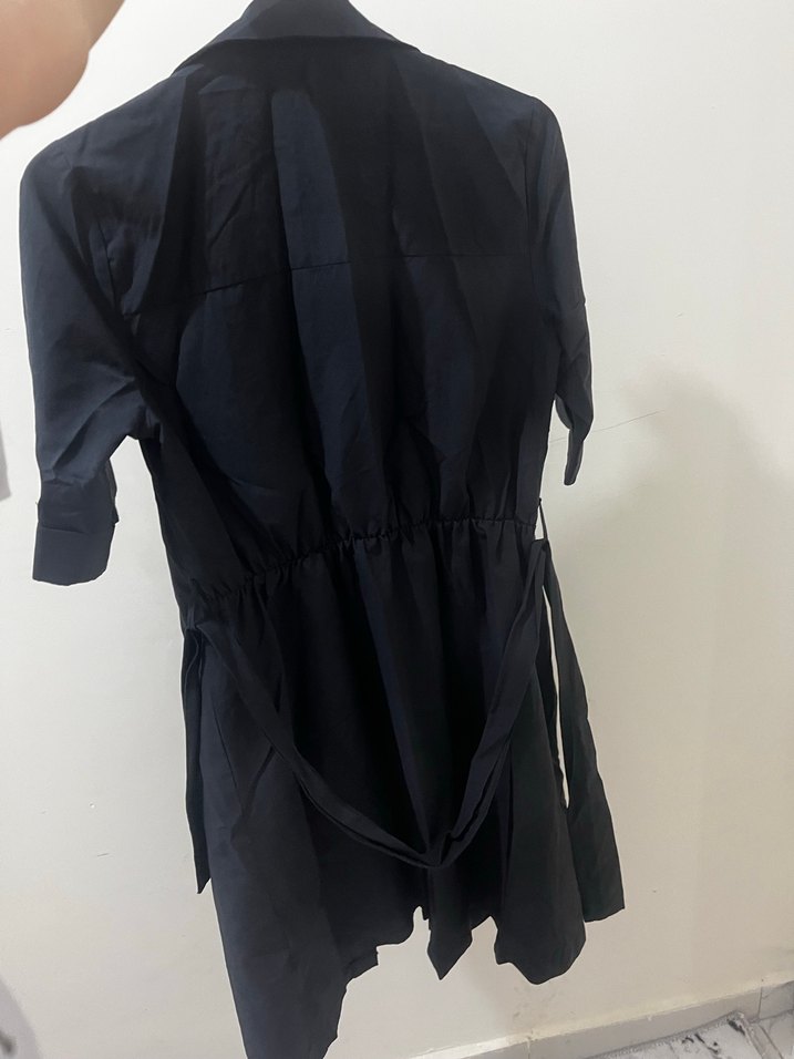 Düğmeli Siyah Kısa Kollu Kadın Gömlek - Görsel 2