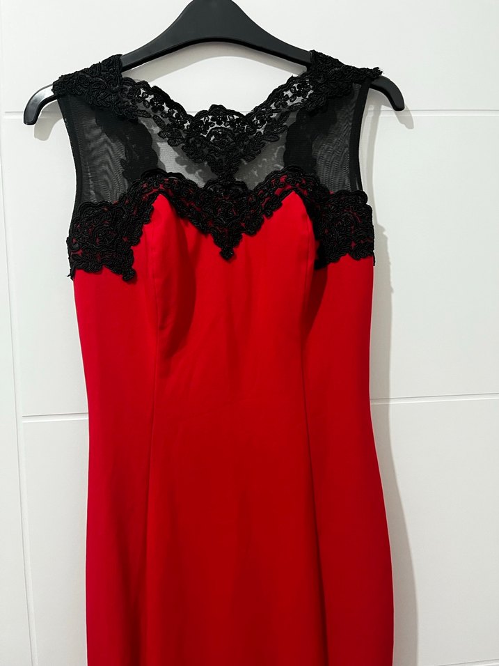 Dantelli V Yakalı Kırmızı Uzun Abiye Elbise - Görsel 5