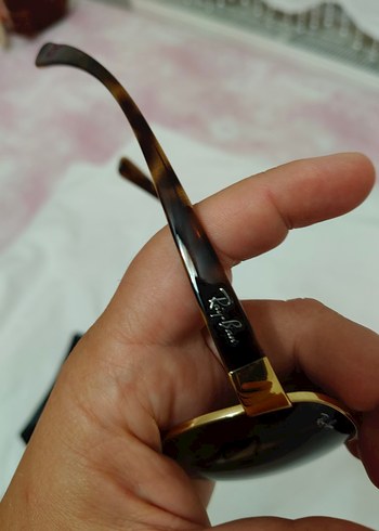Beden altın Renk ray ban gözlük orjinal güncel fıyatımıda ekledım